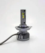 لامپ هدلایت M8 پایه H4